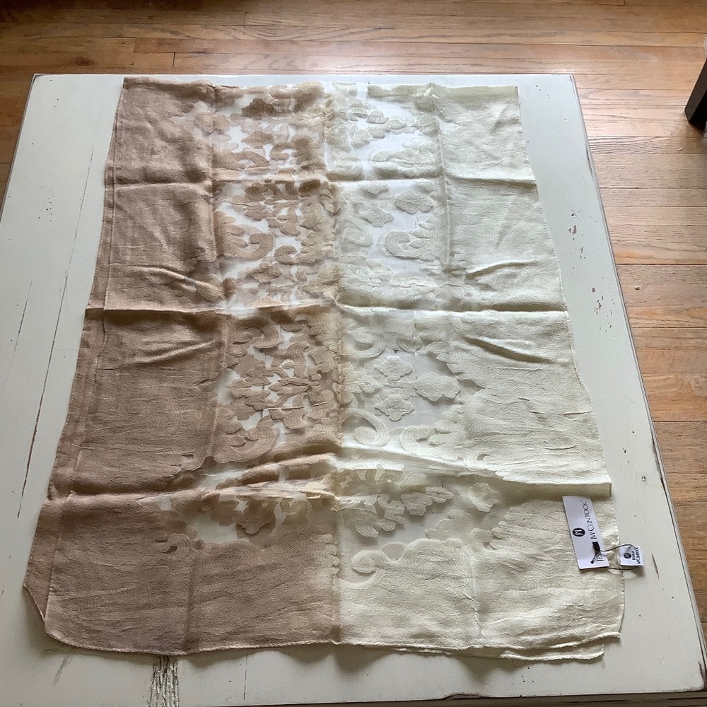 NWT Jessica McClintock Sheer Ombre Off White & Tan Pashmina Style Wrap Scarf